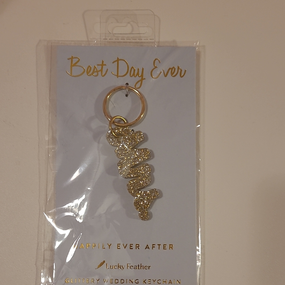 Lucky Feather Gold Glitter MRS Keychain